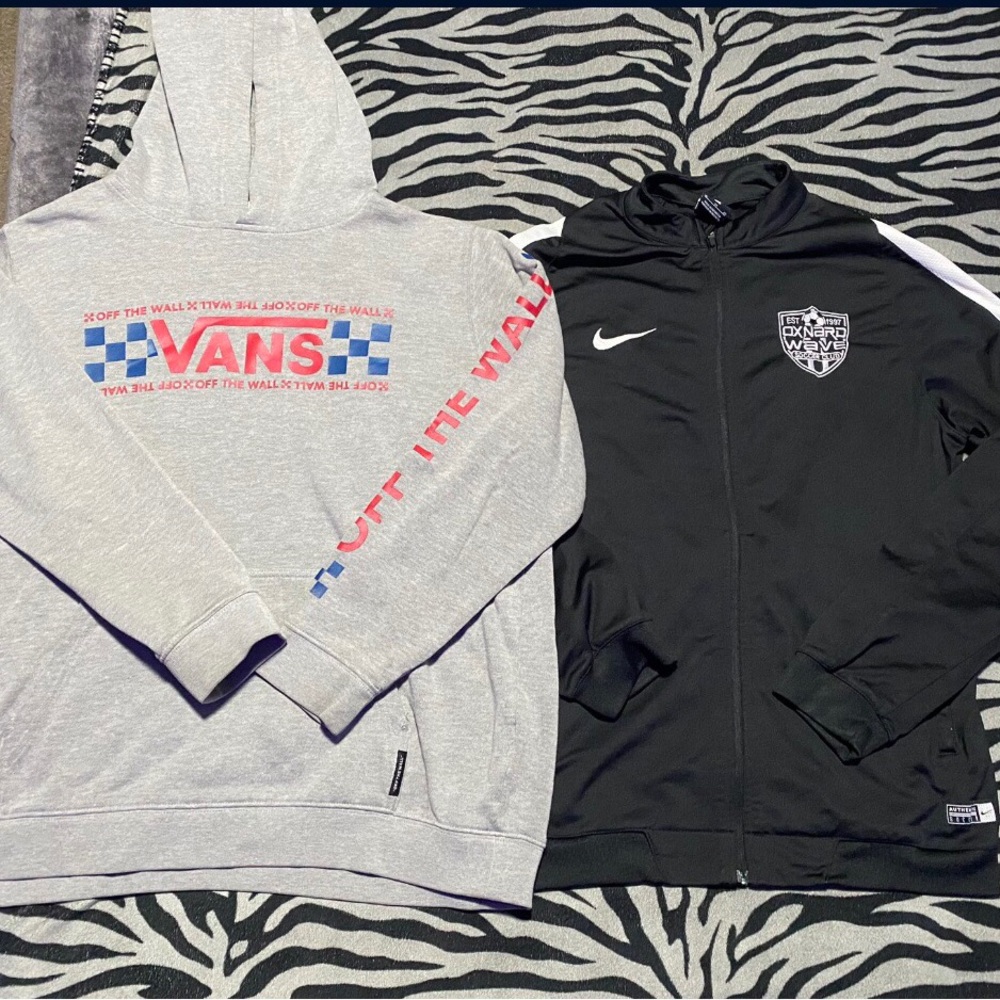 Boys XL sweaters